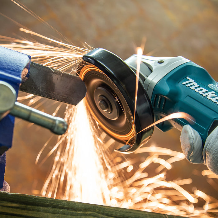 Angle Grinder Safety Tips & Common Mistakes