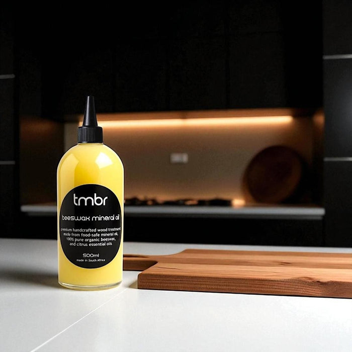 tmbr | Beeswax Mineral Oil 500ml Plastic Squirt Bottle