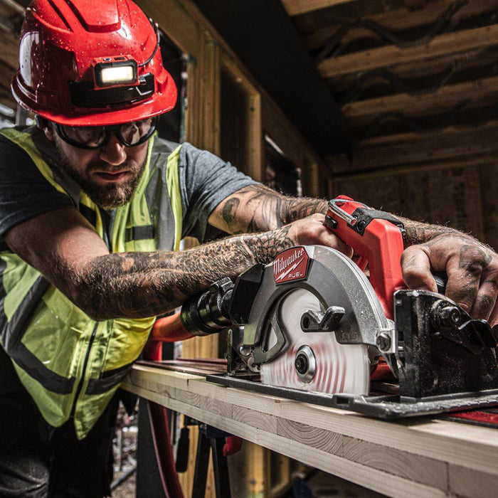 Milwaukee  FCS66GR3-0 M18 FUEL Circular Saw / 190mm Blade / Bare Tool