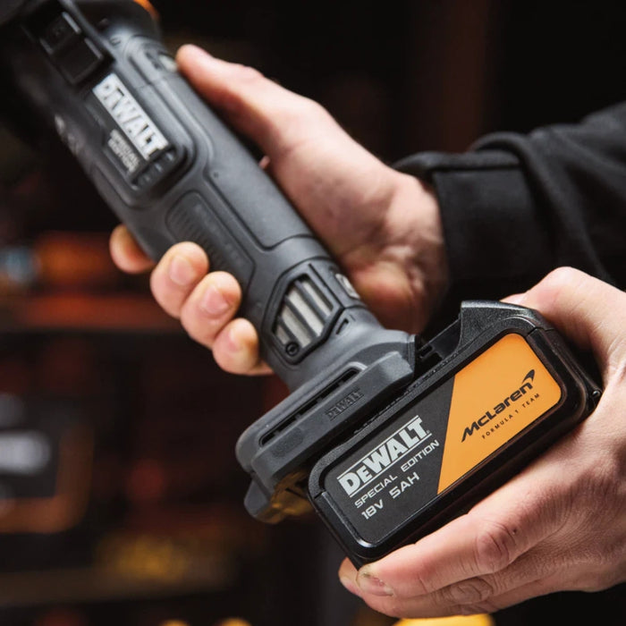 Dewalt McLaren 18V XR  Grinder - 2x 5Ah Batteries and Charger