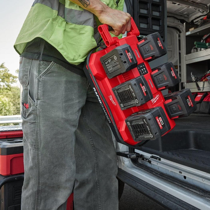 Milwaukee | Mobile PACKOUT Six Bay Rapid Charger M18 MPC6