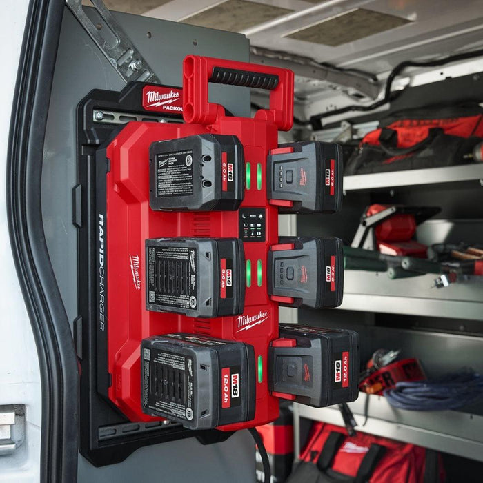 Milwaukee | Mobile PACKOUT Six Bay Rapid Charger M18 MPC6