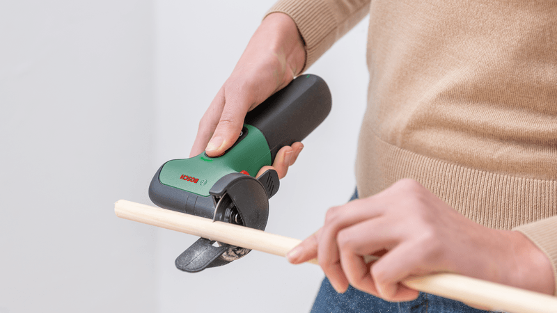 Bosch DIY | Easy Cut & Grind Cordless Angle Grinder - Toolcraft