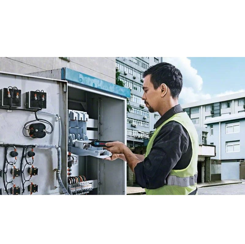 Bosch Professional | Cordless Screwdriver Go II Kit Push Start - includes USB charge cable+ 2 x Bits - Toolcraft