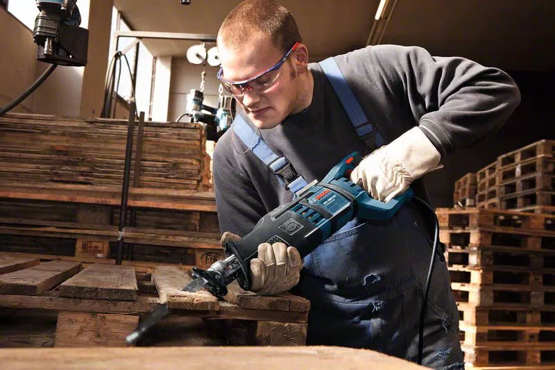 Bosch Professional | Reciprocating Saw GSA 1300 PCE