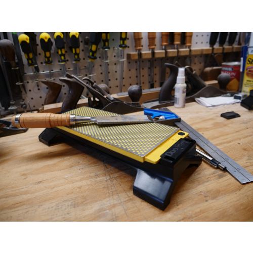 Dmt | 10" Duosharp® Bench Stone Fine/Coarse With Base
