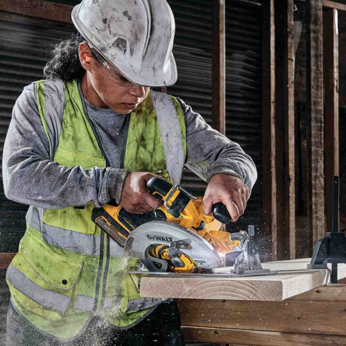 DeWalt | Circular Saw 18V Flexvolt Advantage
