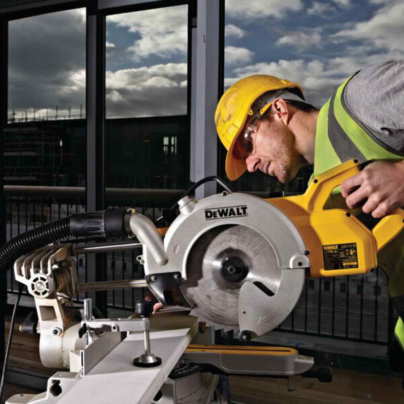 DeWalt | Mitre Saw Sliding 250mm with XPS-Toolcraft