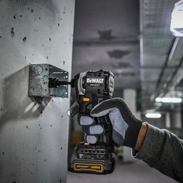 DeWalt | X McLaren F1 Team 18V XR Brushless Twin Kit