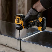 DeWalt | Cordless Drill With Multi-Head Driver Dcd703L2T-Qw-Toolcraft