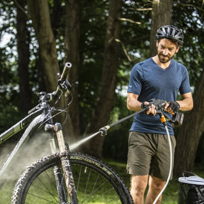 WORX | Hydroshot Kit 20V 24 bar Cordless Pressure Cleaner with 4 Accessories, Battery & Charger