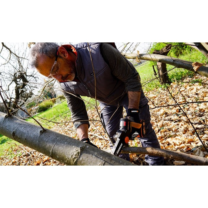 WORX | One-Handed Chainsaw w/Battery & Charger 20V 12cm Brushless