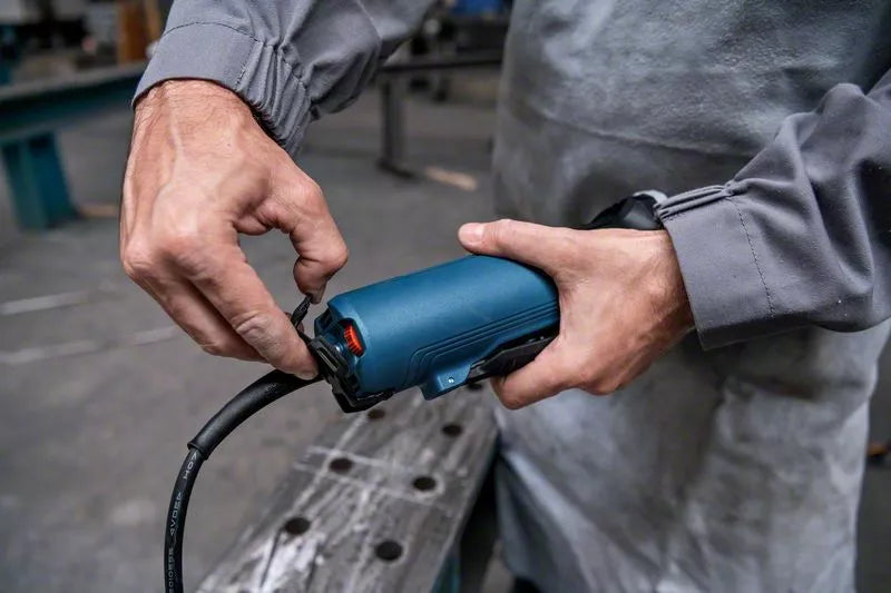 Bosch Professional | Angle Grinder Small GWS 17-125 PS