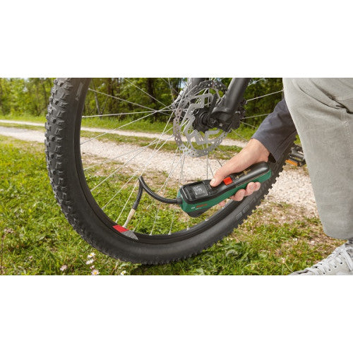 Bosch EasyPump in review - Inflate your tires without the effort?