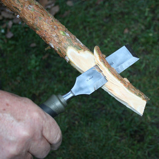 Narex Tools Multi Profi Chisel side edge used to cut away wood to a sharp point