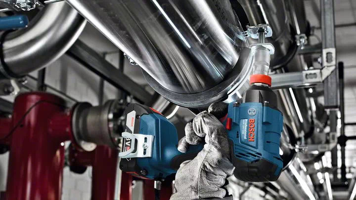 Bosch Professional | Cordless Impact Driver/Wrench GDX 180-LI C/W 2 x 2.0Ah Batteries and Charger.
